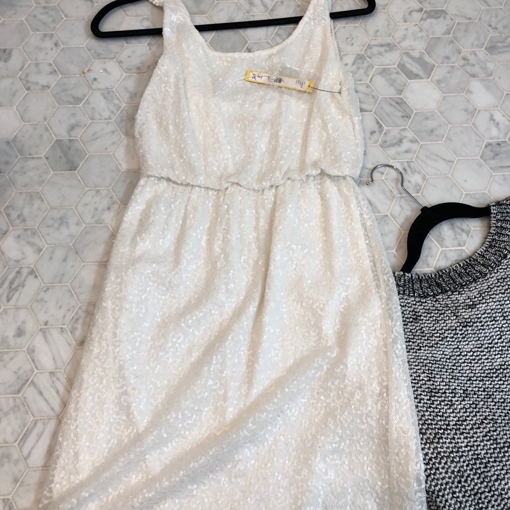 White sequined Alice Olivia dress. Never worn